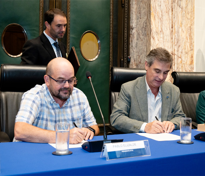 Firma de convenio BROU - AFJU