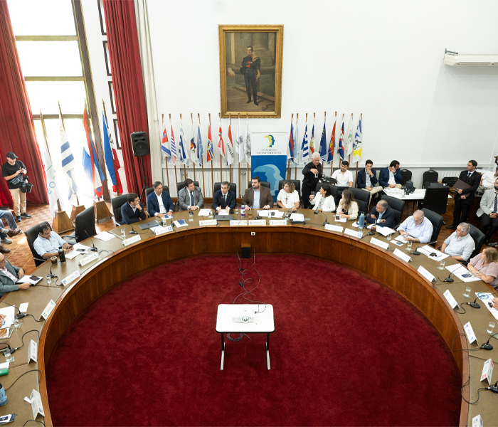 Firma de convenio con el Congreso de Intendentes