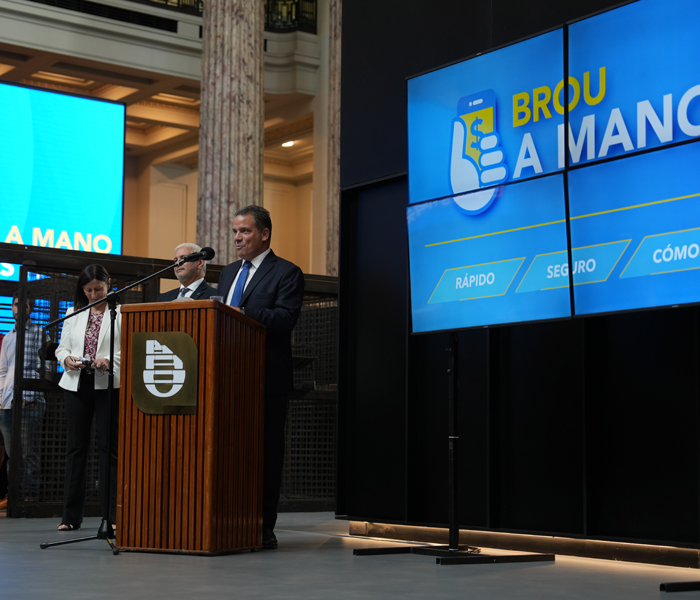 Lanzamiento de la Nueva Billetera Electrónica: BROU a Mano